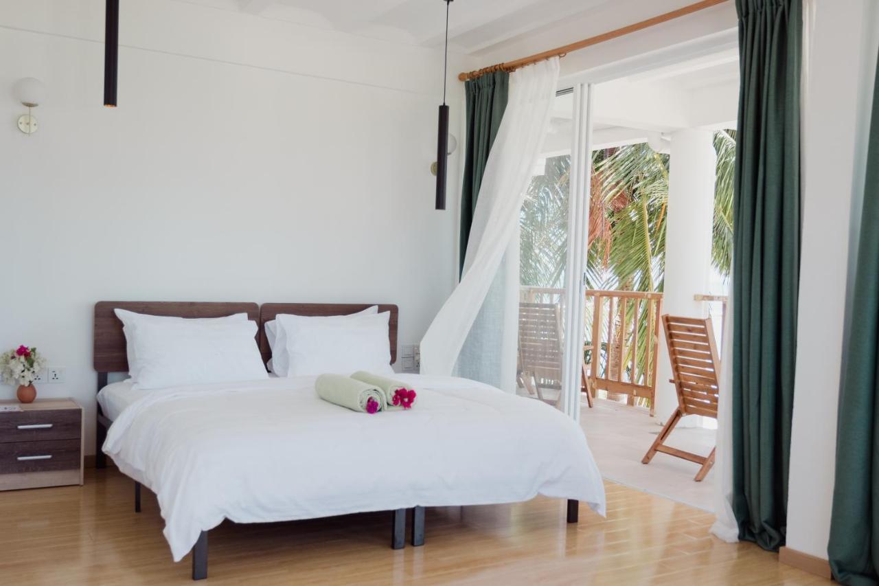 Coral Inn Thulusdhoo Exterior photo