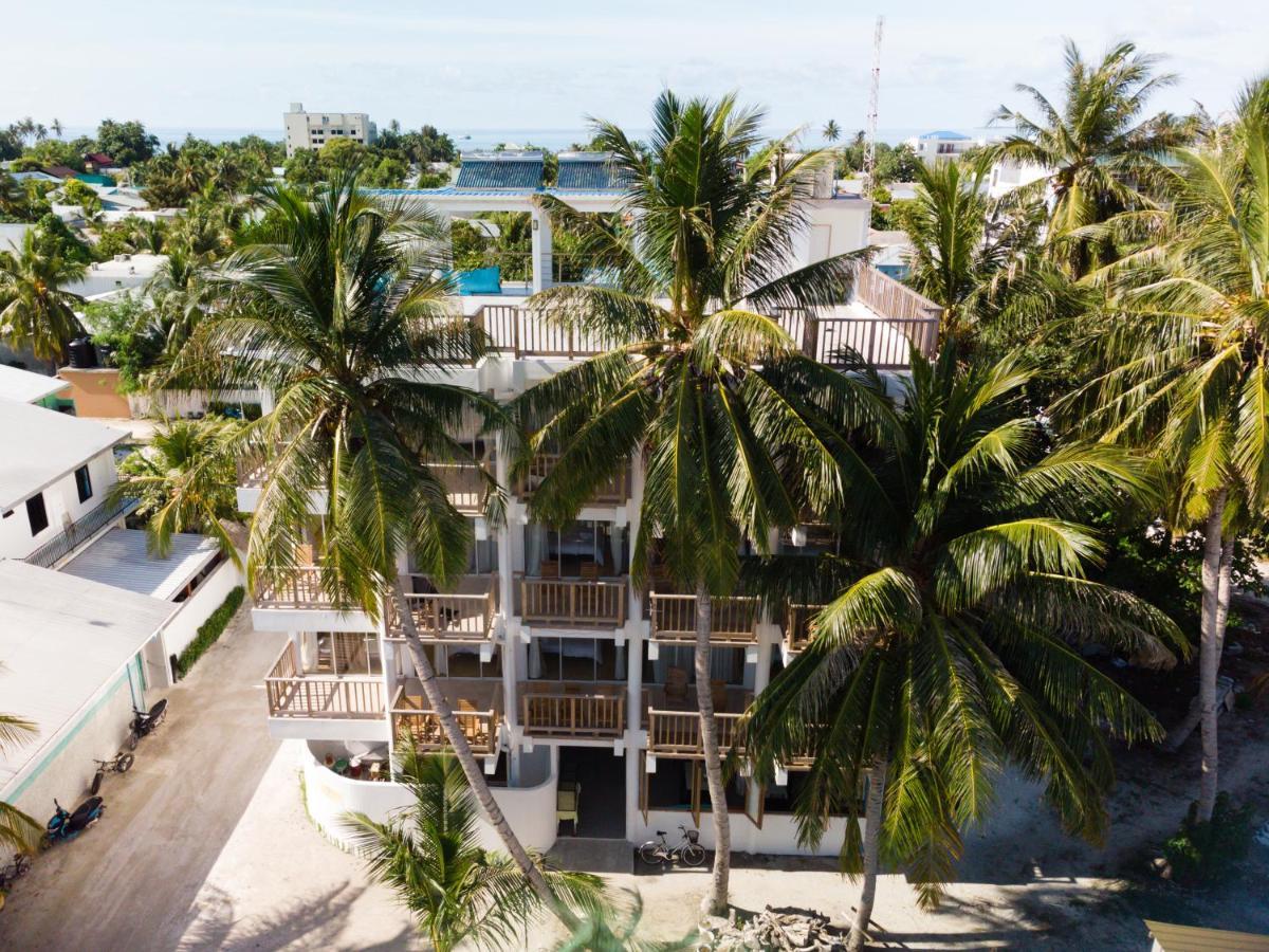 Coral Inn Thulusdhoo Exterior photo