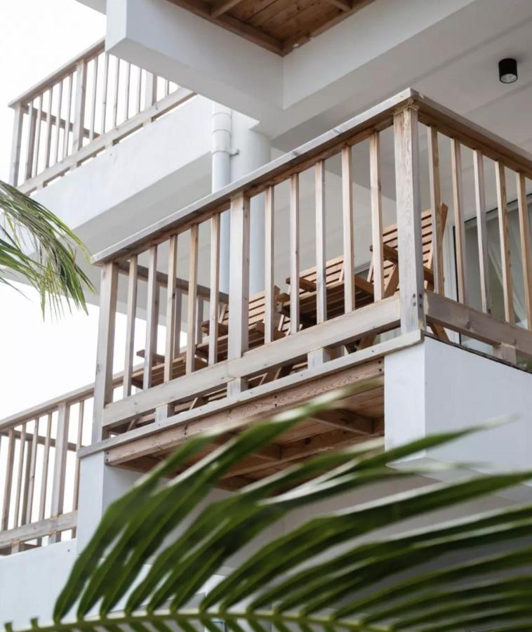 Coral Inn Thulusdhoo Exterior photo