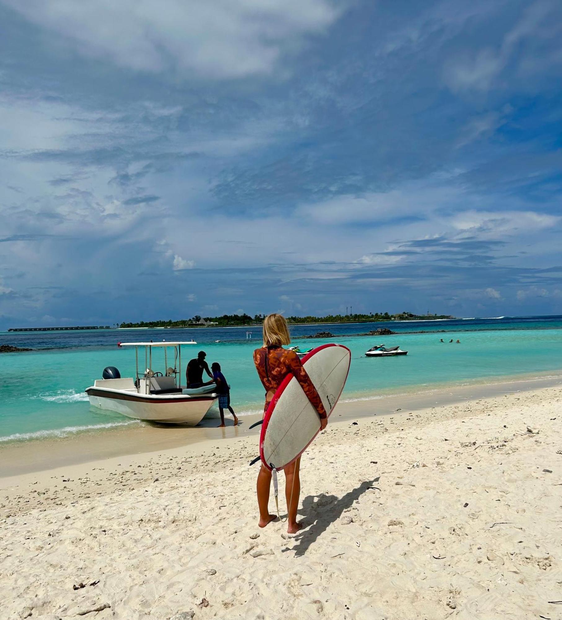 Coral Inn Thulusdhoo Exterior photo